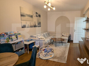 Apartament decomandat cu 2 camere, 47 mp, zona Galata