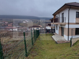 Casa tip duplex, 4 camere, 119 mp, zona-Chinteni