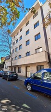 Apartament cu 2 camere decomandat, 42 mp, zona Plopilor