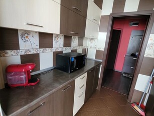 Inchiriere apartament 2 camere Titan, 2 camere Bd.1 Decembrie