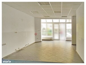 Apartament cu 3 camere, etaj 3 de vanzare, zona Calea Aradului