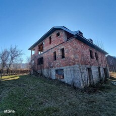 Teren si Casa Moisei / Soseaua Principala