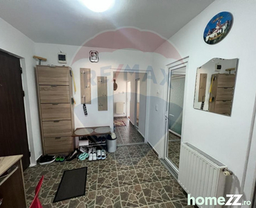 Apartament cu 2 camere în zona Brailei