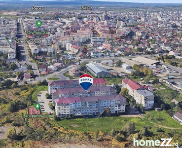 Apartament cu 3 camere de vanzare. Pret REDUS!