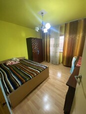 4 camere zona PAcii ( 12 minute metrou )