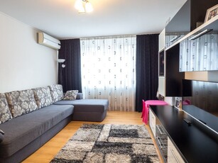 Apartament 3 camere 1 Decembrie 1918, chiar la metrou