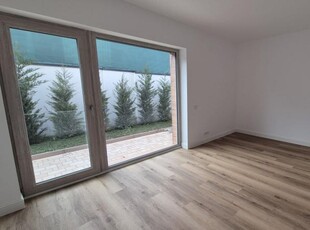 Apartament 4 camere, bloc boutique, curte, parcare - Metrou Bazilescu