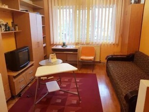 Apartament cu 2 camere, decomandat, zona Pacurari-Alpha Bank