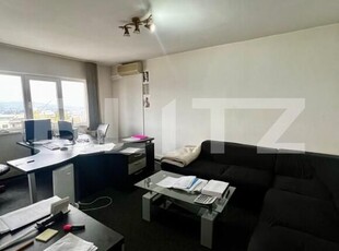 Apartament de 3 camere, 65 mp, decomandat, plus uscatorie, Piata Zorilor