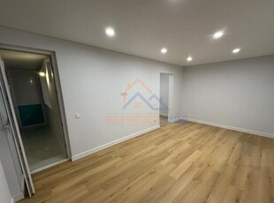 Vanzare apartament 2 camere Bulevarudul Timisoara Parc Moghiros