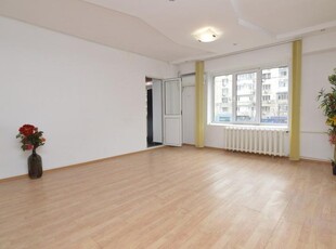 VANZARE APARTAMENT 3 CAMERE UNIRII OCTAVIAN GOGA ETAJ 1