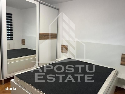 Apartament cu 3 camere decomandat in zona Maranata