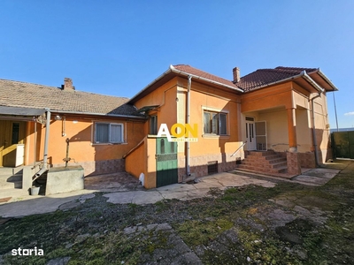 Casa 4 camere, 573 mp teren, zona Ampoi 3