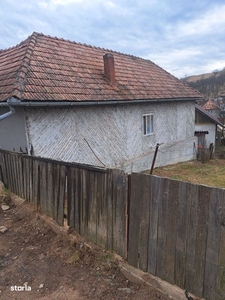 De vanzare casa, zona Schei