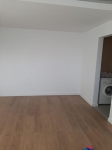 1Decembrie metrou vanzare apartament 3 camere