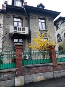 Apartament 9 camere de vanzare PLEVNEI - Bucuresti