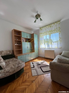 Apartament spatios cu 3 camere I Spitalul Judetean