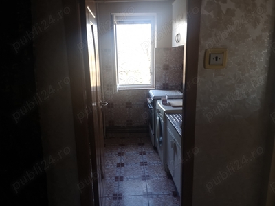 inchiriat apartament 3 camere