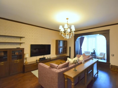 Apartament 3 camere - zona Centrala-Favorit