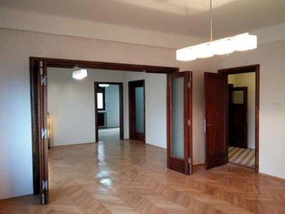 APARTAMENT 4 CAMERE