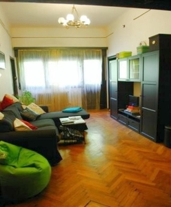 APARTAMENT 4 CAMERE