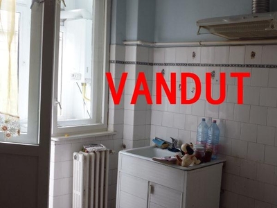 Apartament Cu 3 Camere De Vanzare - 55000 eur - Cetate, Alba Iulia