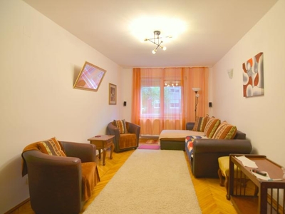 Apartament cu 4 camere in Complexul Studentesc - Sala Olimpia