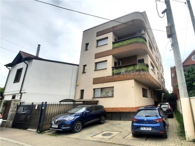 Apartament pe 2 nivele