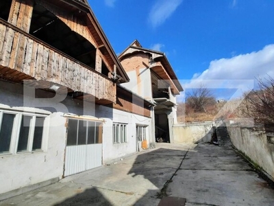 Casa demolabila, 864 mp teren, Turda