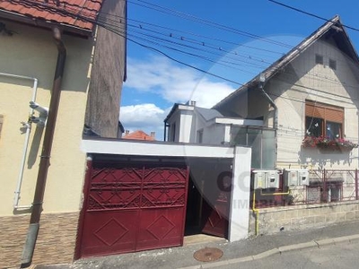 Corp de casa P+1 in Sibiu ,cu anexe si 160mp teren ,zona Lupeni