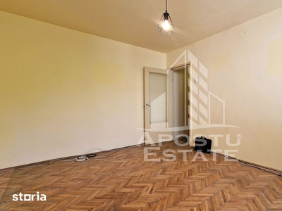 Apartament cu 2 camere, etaj intermediar, centrala proprie, zona Dacia