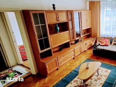 Apartament cu 3 camere la parter, zona Calea Bucuresti, Brasov