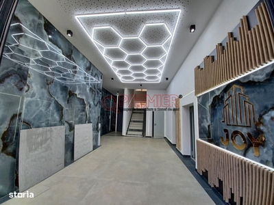 Metrou Berceni - 2 camere decomandat cu actele gata