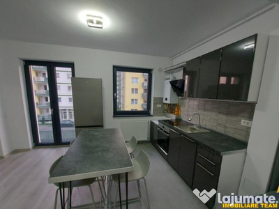 Apartament 2 camere decomandate, zona Coresi