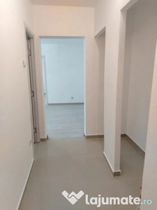 APARTAMENT 2 CAMERE, ETAJ 1, PODU ROS, RENOVAT