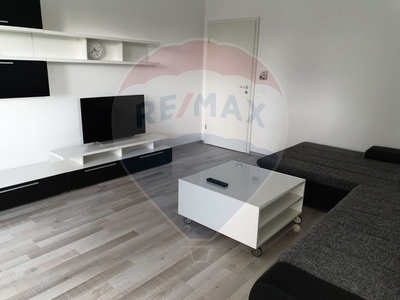 Apartament 2 camere inchiriere in bloc de apartamente Brasov, Avantgarden