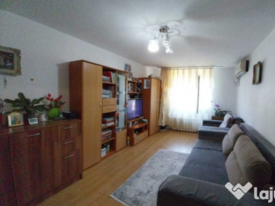 Apartament 2 camere zona Auchan Titan -