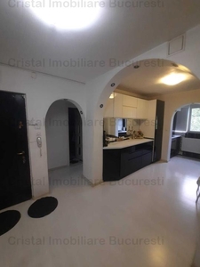 Apartament 3 camere, cu Centrala proprie. Aparatorii Patriei.