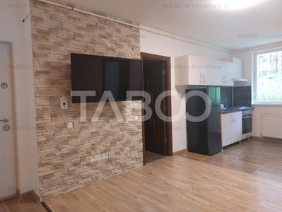 Apartament 3 camere decomandate 58 mp parter loc parcare Cisnadie