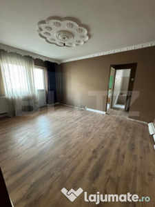 Apartament 3 camere , etaj intermediar , renovabil, Radauti