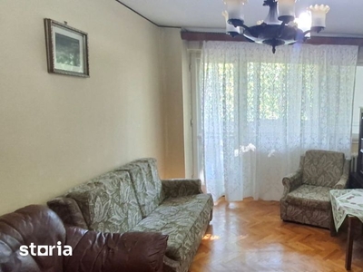 Apartament cu 3 camere in Prima Urbana