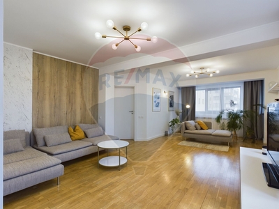 Apartament 3 camere vanzare in bloc de apartamente Bucuresti, Floreasca