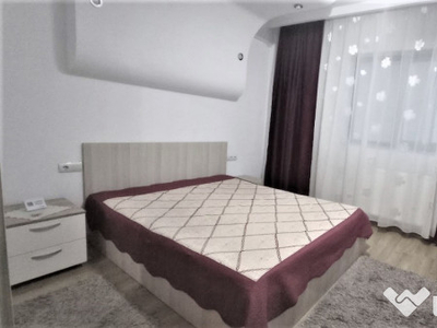 Apartament cu 2 camere decomandat Bloc Nou in Obcini