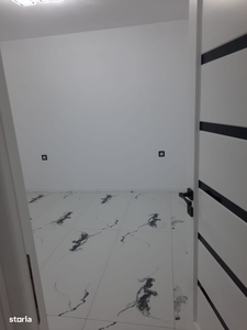 Apartament cu 2 camere, RENOVAT, in zona Centrala !!