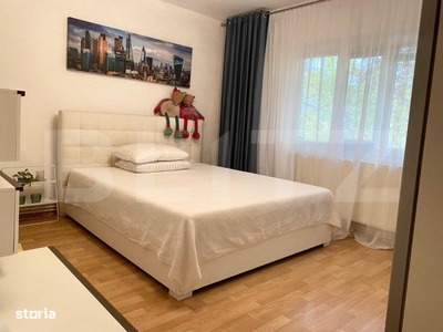 Apartament cu 3 camere superb 82 mp, Zona Shopping City