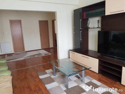 Apartament de inchiriat 3 camere