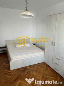 Apartament de VÂNZARE