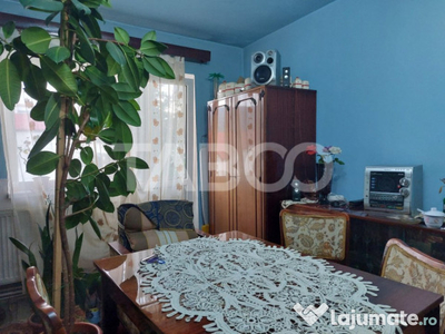 Apartament de vanzare 75 mp 4 camere 2 balcoane etaj 2 Cis