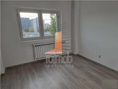 Titan, apartament 2 camere, 4/8, bloc 1986, renovat complet, centrala proprie