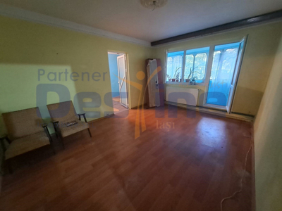 APARTAMENT 2 CAMERE NEDECOMANDAT